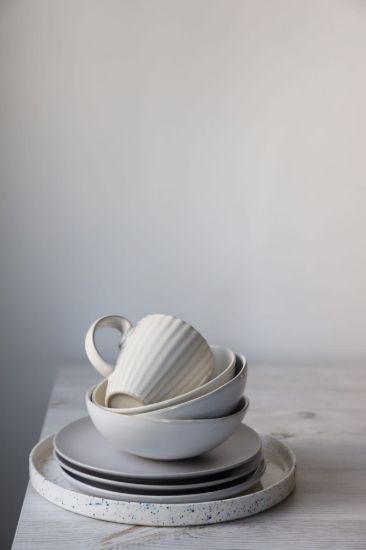 Picture of Stoneware Dinner Set – 12 Piece